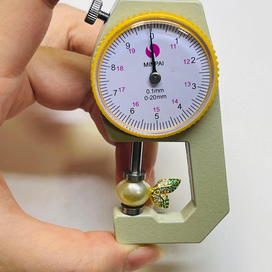 白蝶真珠ネックレス　南洋ゴールデンパール　本真珠 茶金 ペンダント 12mm