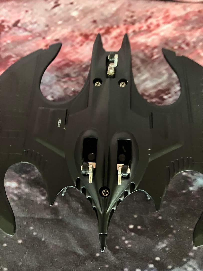 『バットマン』小型戦闘機バットウイング！【アイアン・金属製 】★♪バットビーグル