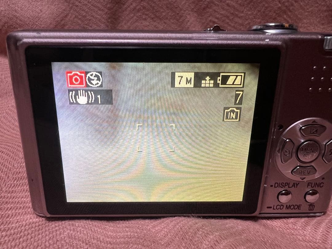 Panasonic パナソニック　LUMIX DMC-FX30 デジタルカメラ
