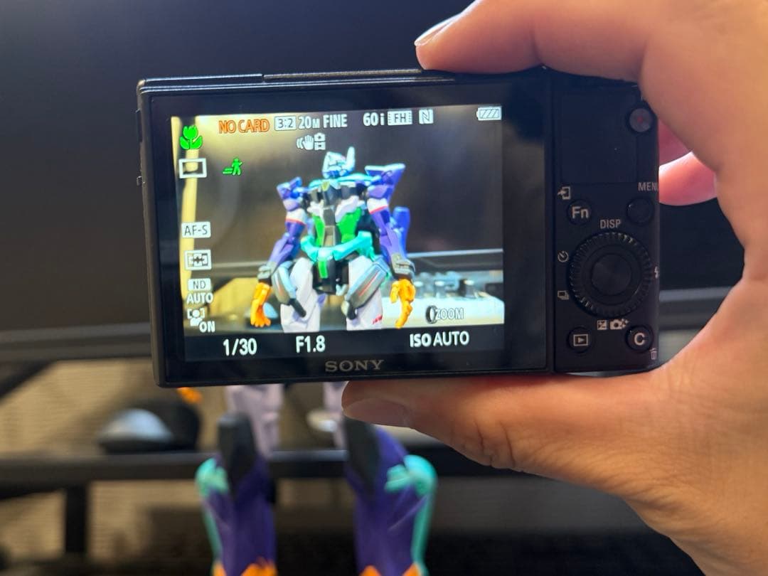 デジタルカメラ SONY Cyber-shot DSC RX100M3