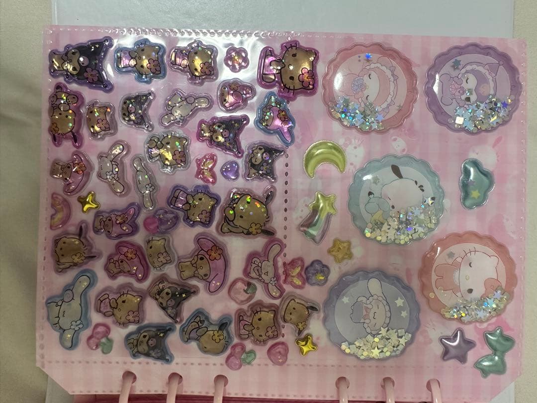 正規品のみ　サンリオ　ボンボンドロップシール　シール帳