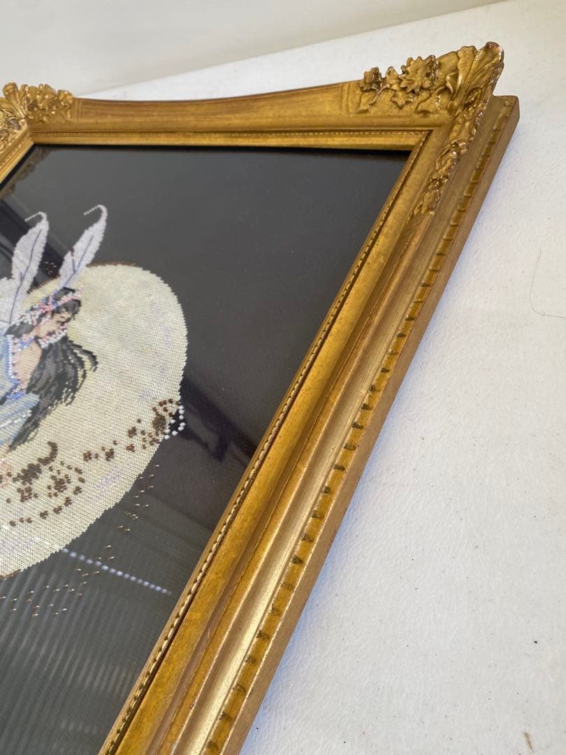 妖精と月の刺繍　額入り　Moon Fairy Spirit クロスステッチ