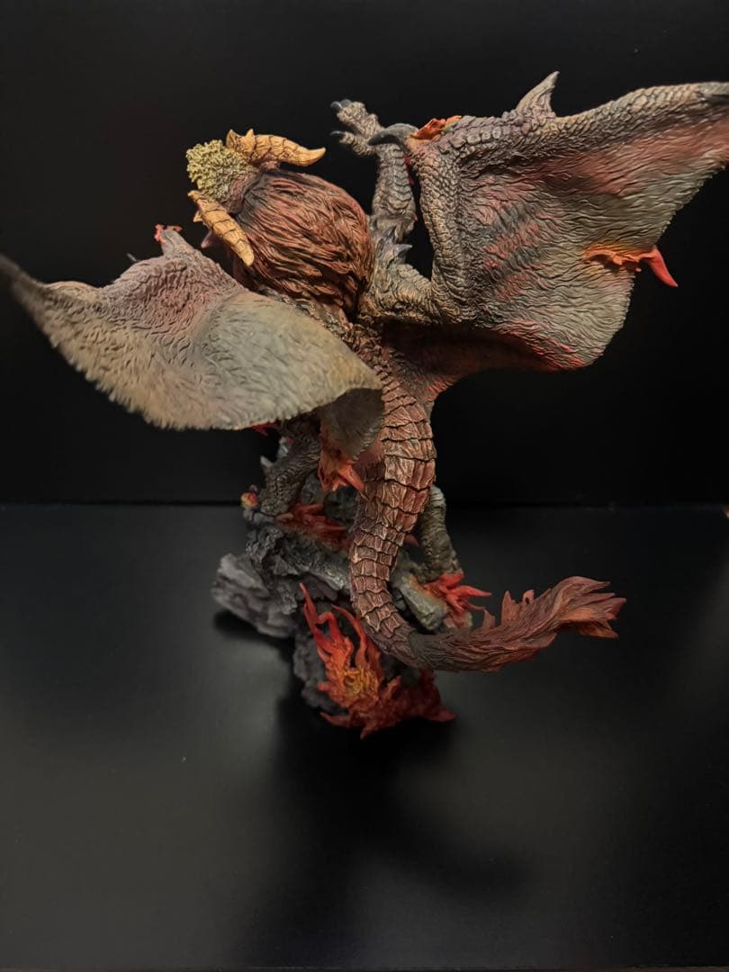 モンスターハンターフィギュア　クリエイターズモデル　テオ・テスカトル　初版