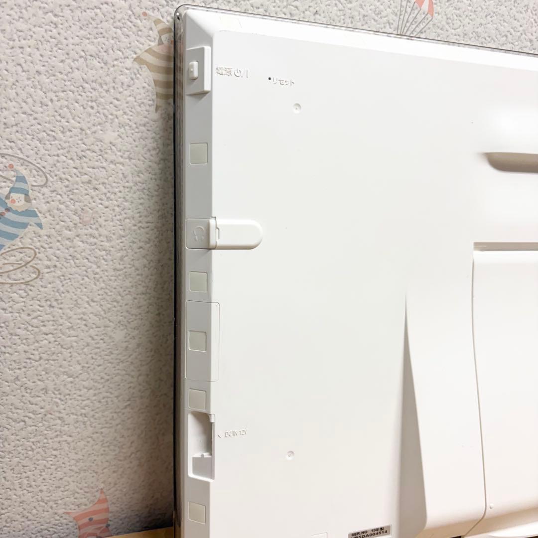 Panasonic VIERA ポータブルテレビ UN-15E5 15型 防水