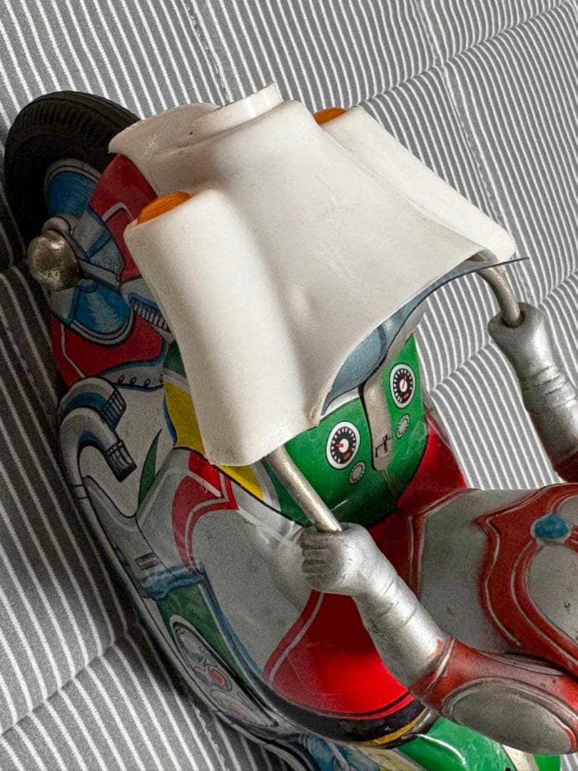 帰ってきたウルトラマン ブリキ