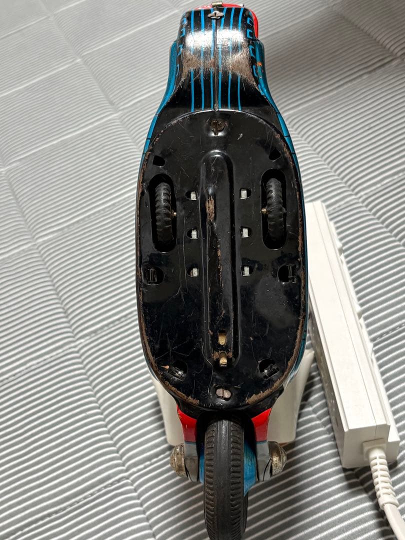 帰ってきたウルトラマン ブリキ