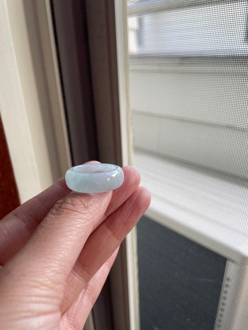 新入荷 本翡翠 指輪くりぬきリング 翡翠指輪　翡翠リング 19mm 19号