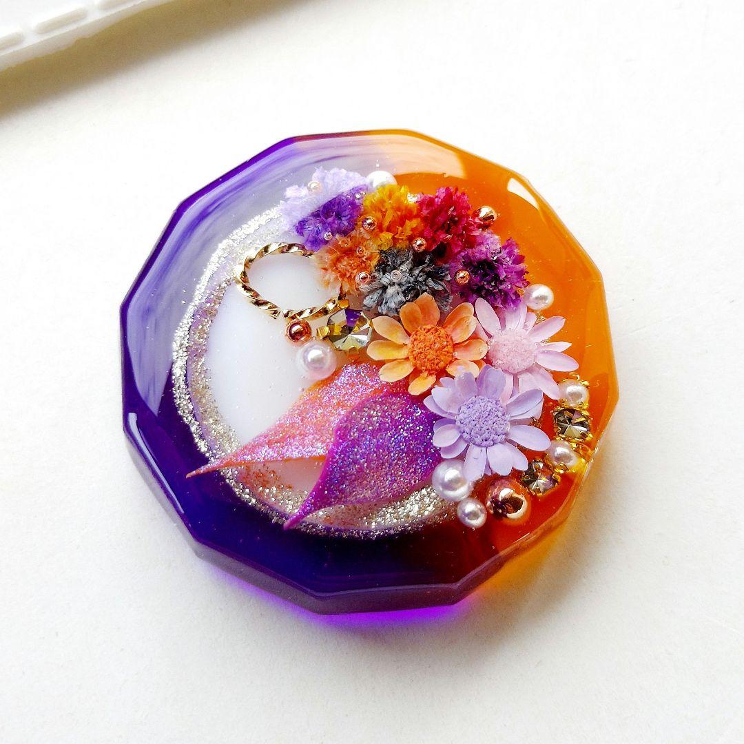 【1284】レジン　マトリカリア　ヘアゴム　ポニーフック　ブロ―チ　ハンドメイド