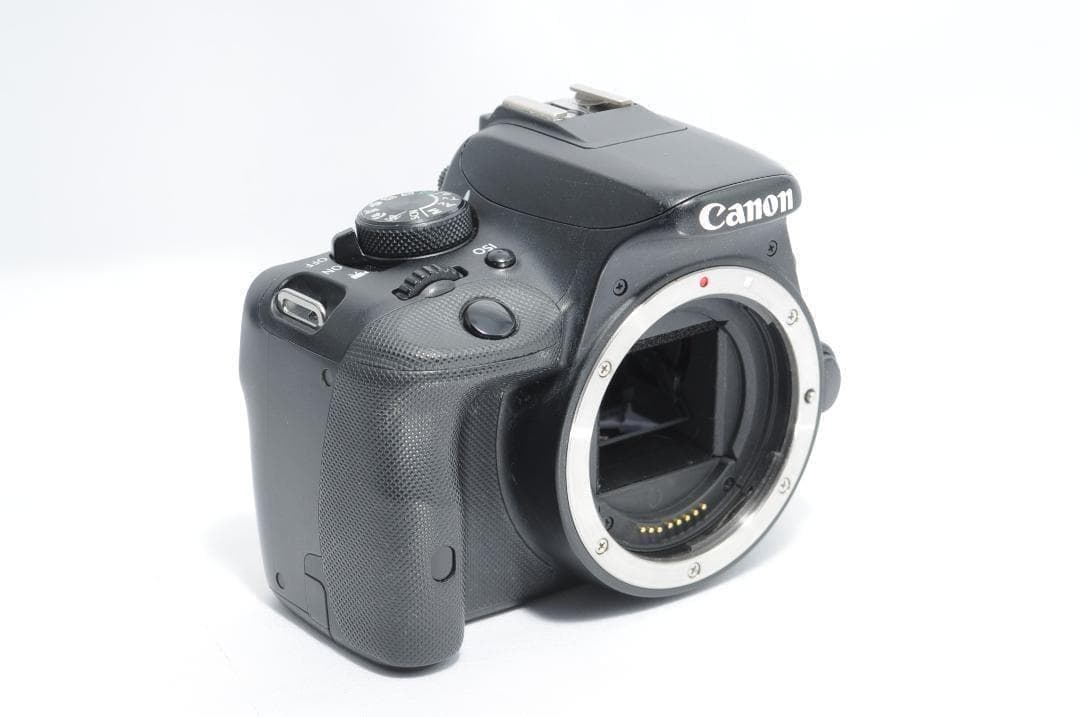 【訳あり品】Canon Kiss X7✨小型軽量で届いてすぐに使える