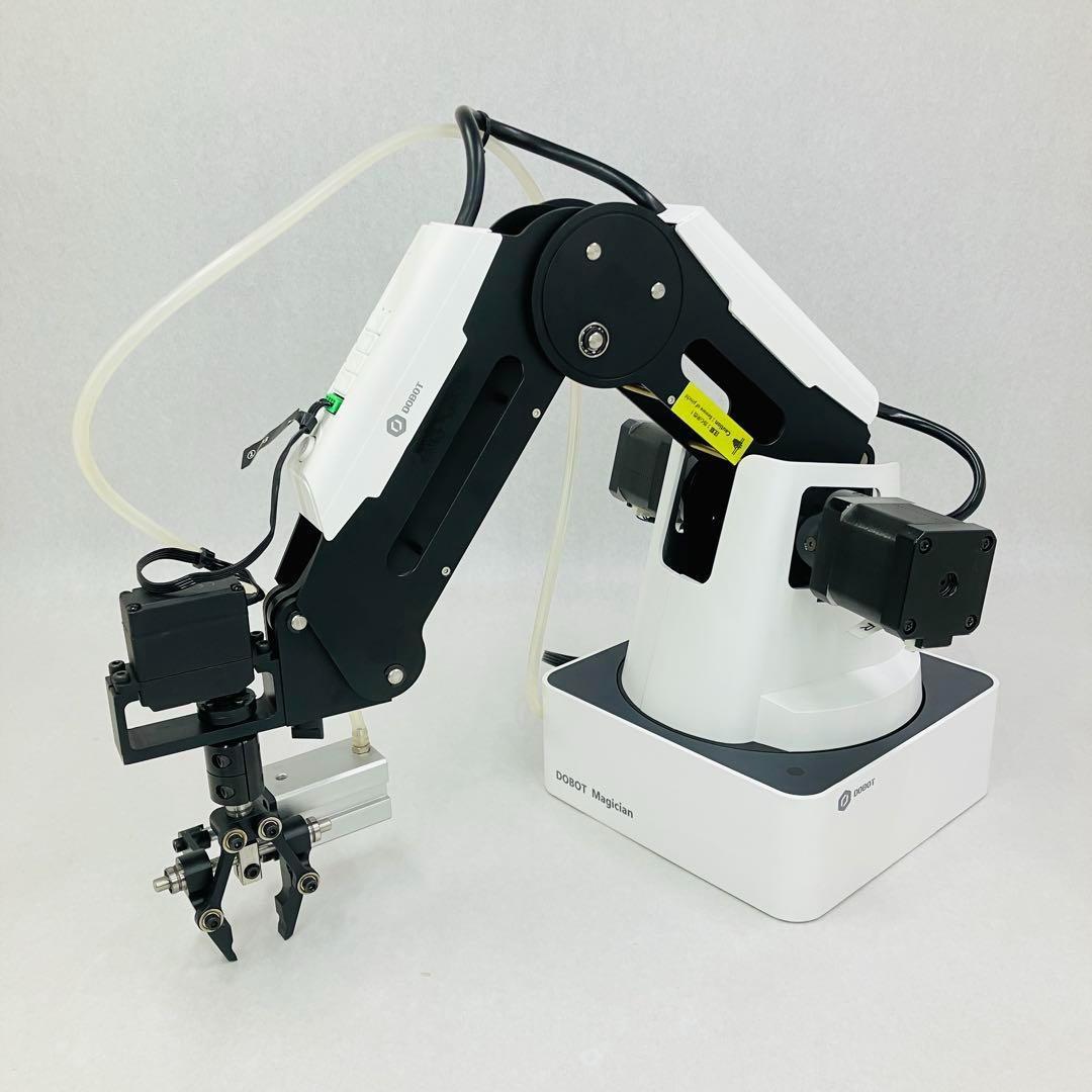 ②卓上 ロボットアーム DOBOT ディスクトップ 通電品 現状品 ジャンク
