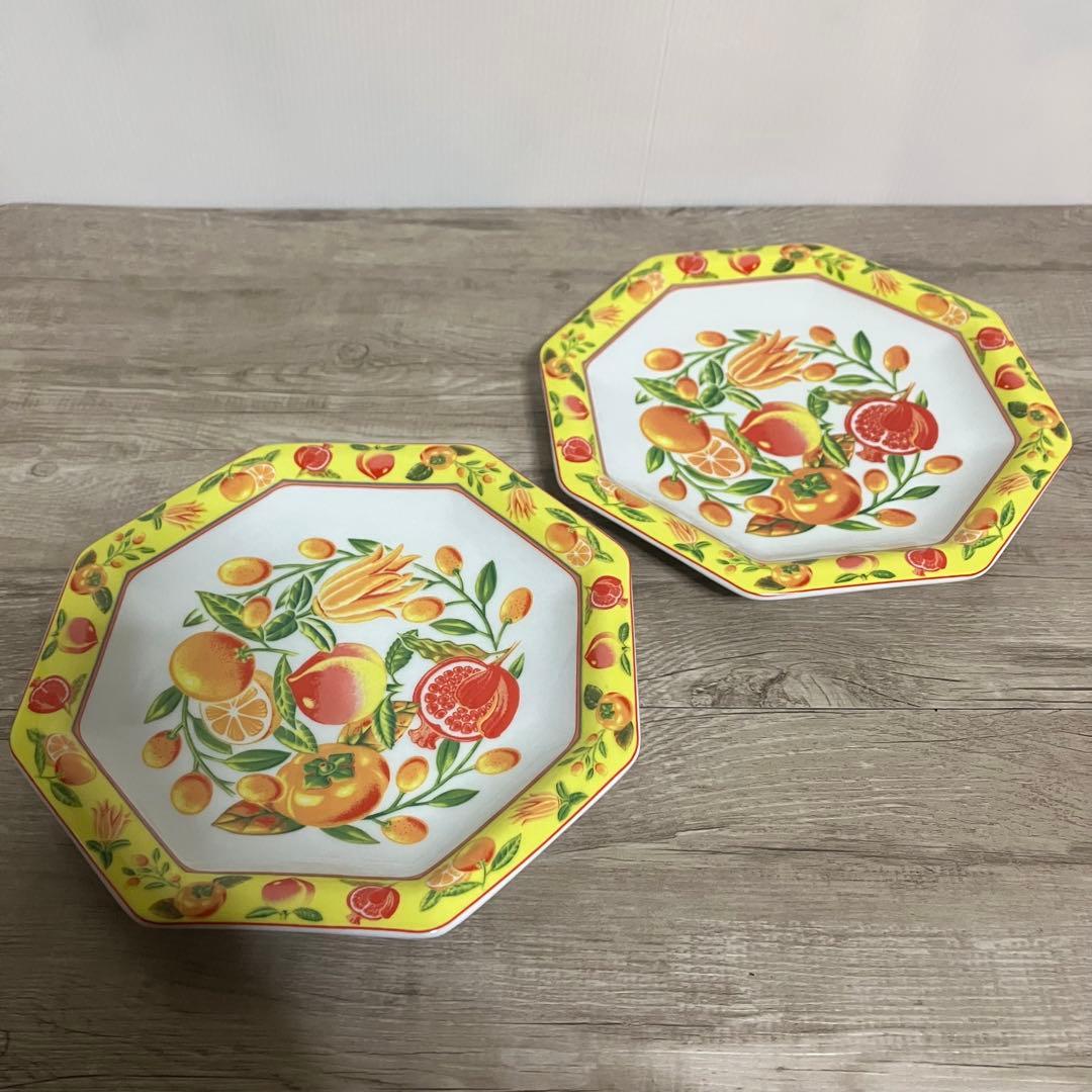 E-1 【極美品】翠松園（SUISHOWIN）八角皿 2枚セットフルーツ柄箱入り