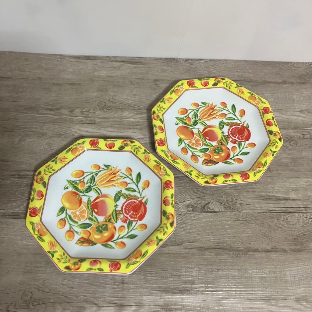 E-1 【極美品】翠松園（SUISHOWIN）八角皿 2枚セットフルーツ柄箱入り
