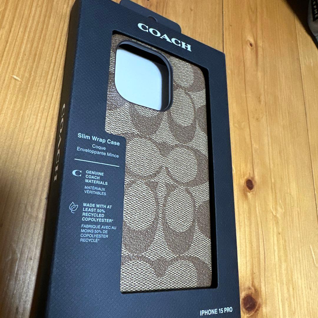 iPhoneアクセサリー COACH Slim Wrap Case iPhone 15 Pro