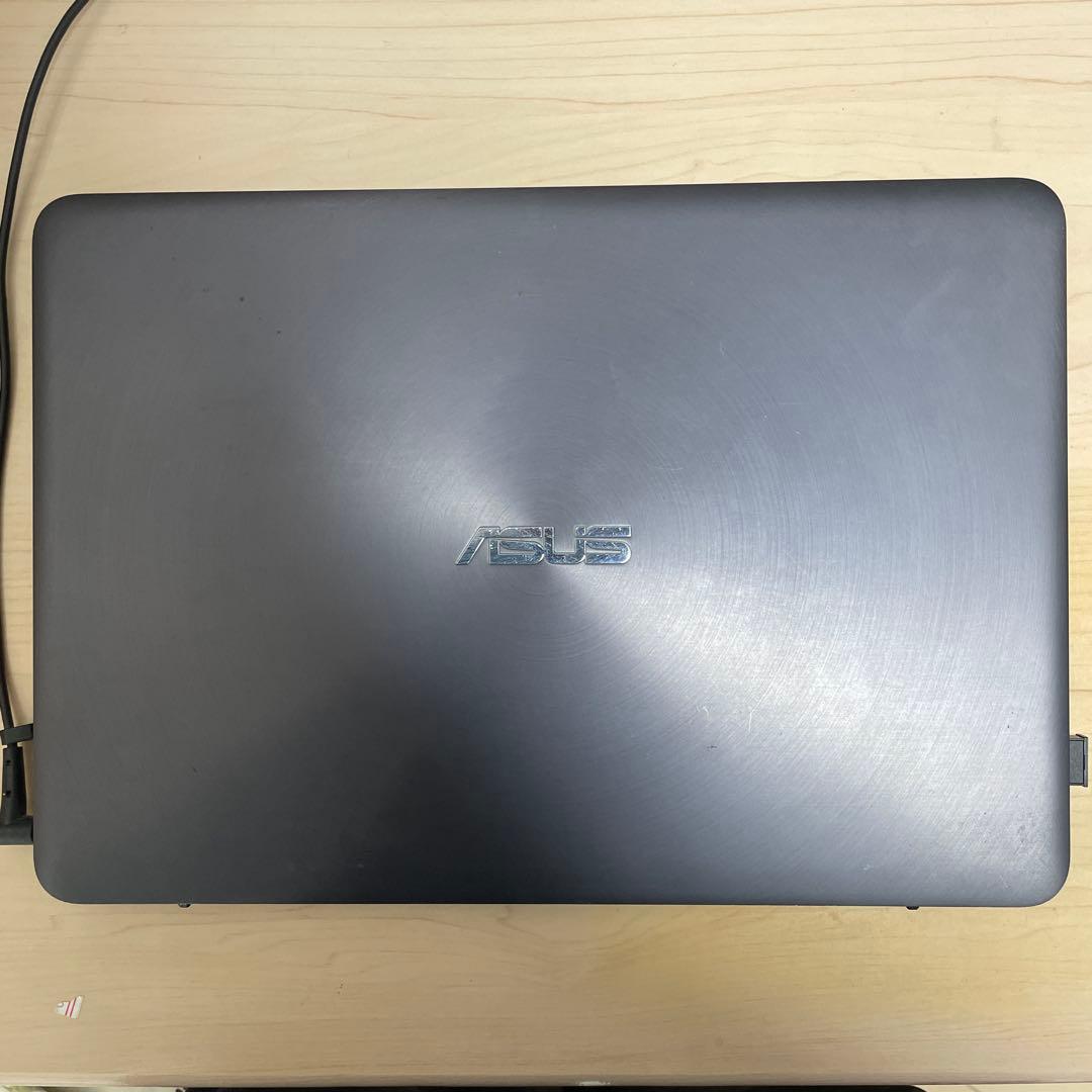 ASUS ZenBook UX305 Windows11 ジャンク品　マウス付き