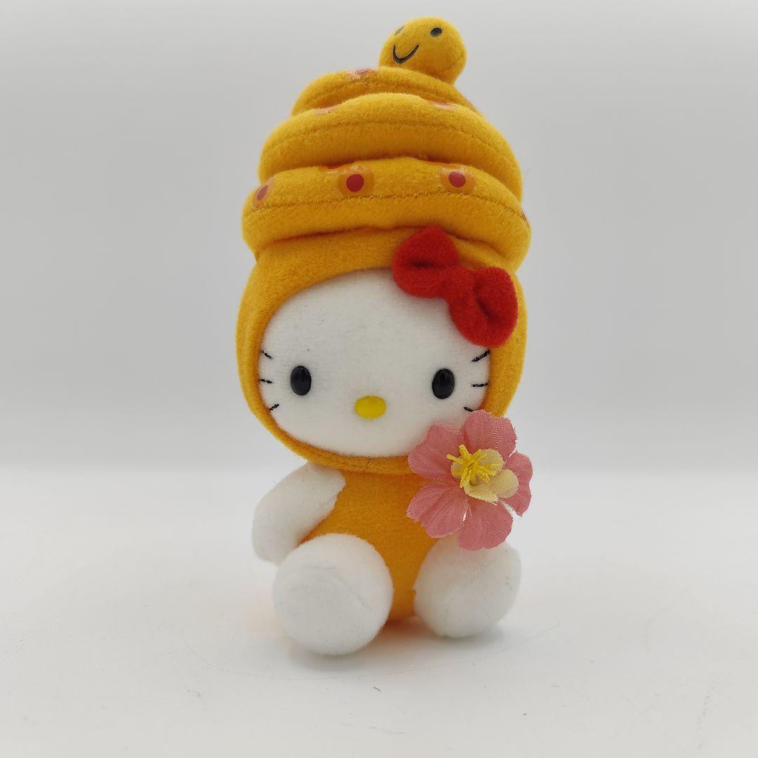 沖縄　ハローキティ ぬいぐるみ キーホルダー　ご当地キティ　レア　パイナップル
