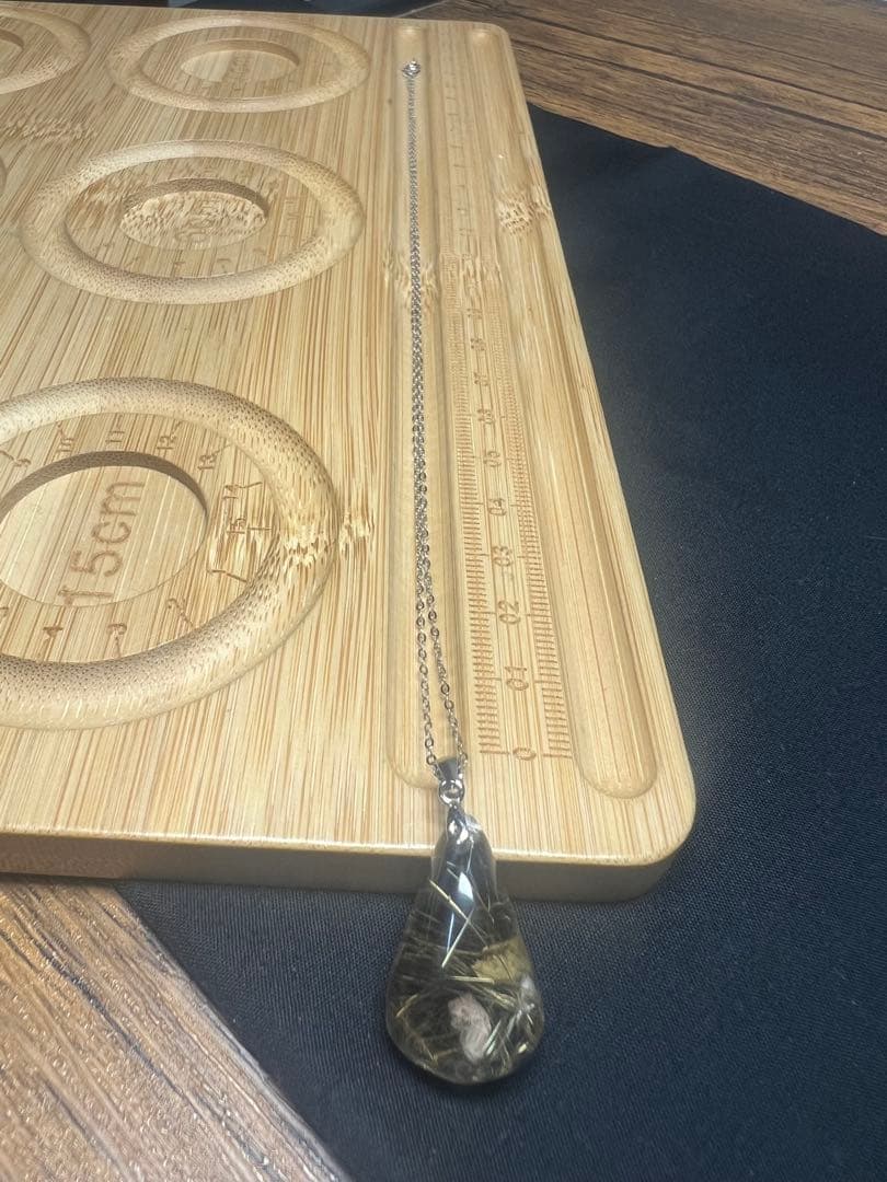 成功⭐︎金運⭐︎幸運⭐︎引き寄せ⭐︎ゴールドルチルクォーツ、ガーデン共生ペンダント