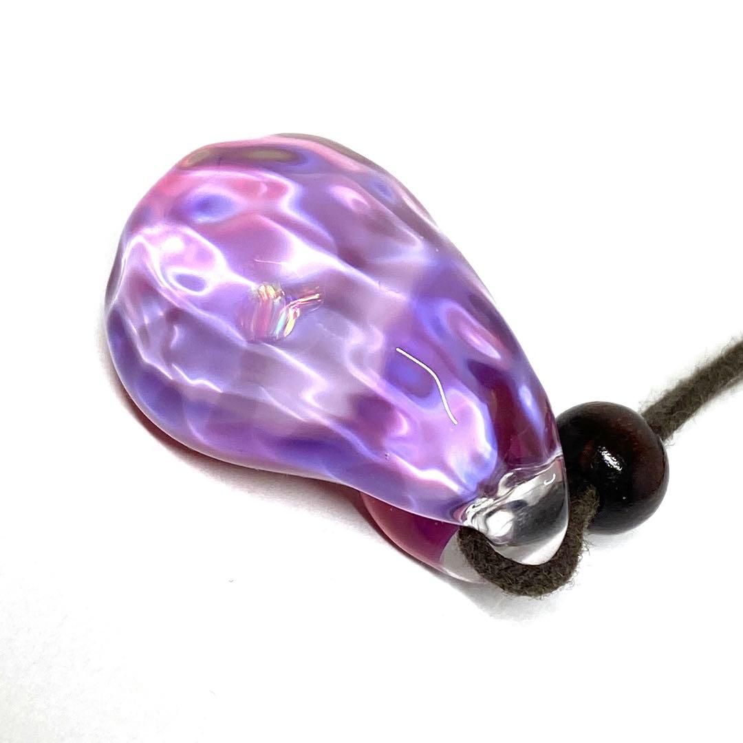 【一点物】優美なガラス細工 ペンダント 水面 パープル