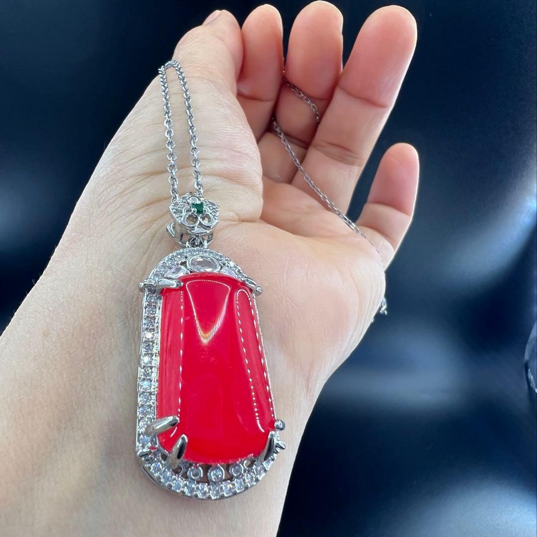 天然　カーネリアン（薄い赤瑪瑙）の無事牌スタイルネックレス ジュリコニア入り