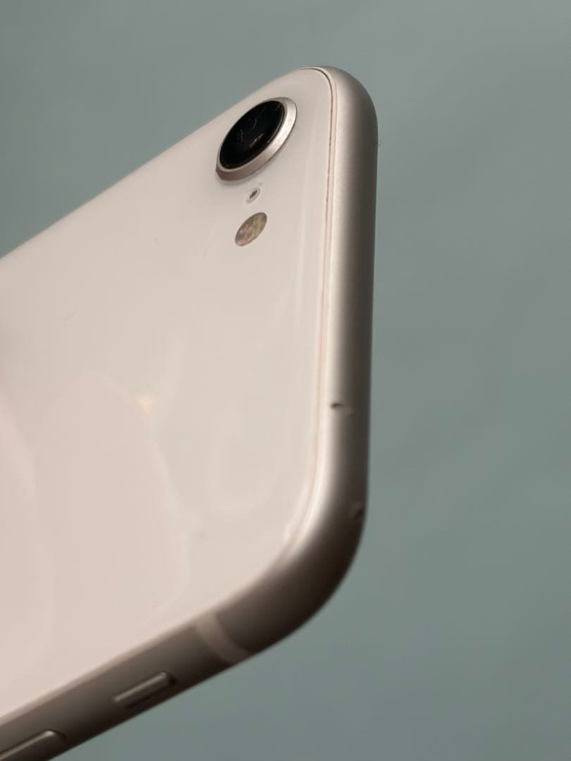 iPhone SE 第2世代　中古品/初期化済みです❣️