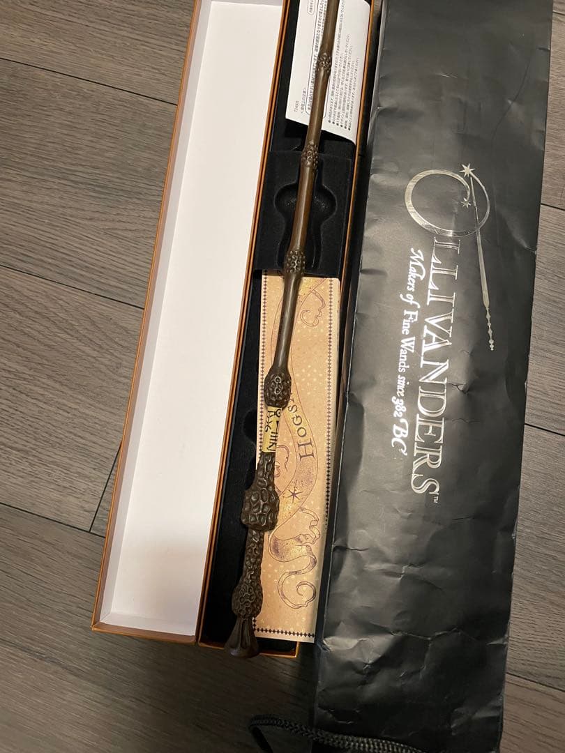 OLIVANDER'S ハリー・ポッター 魔法の杖