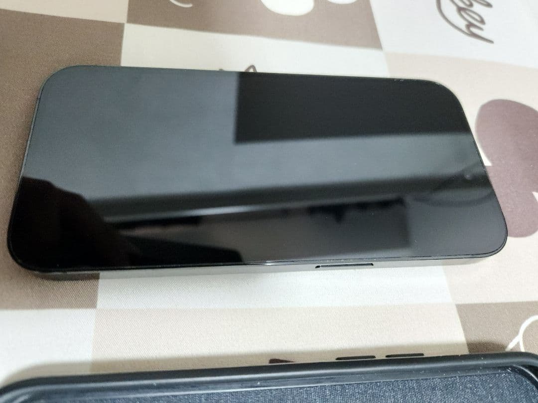 Apple iPhone 14 Pro 256GB カメラ傷あり