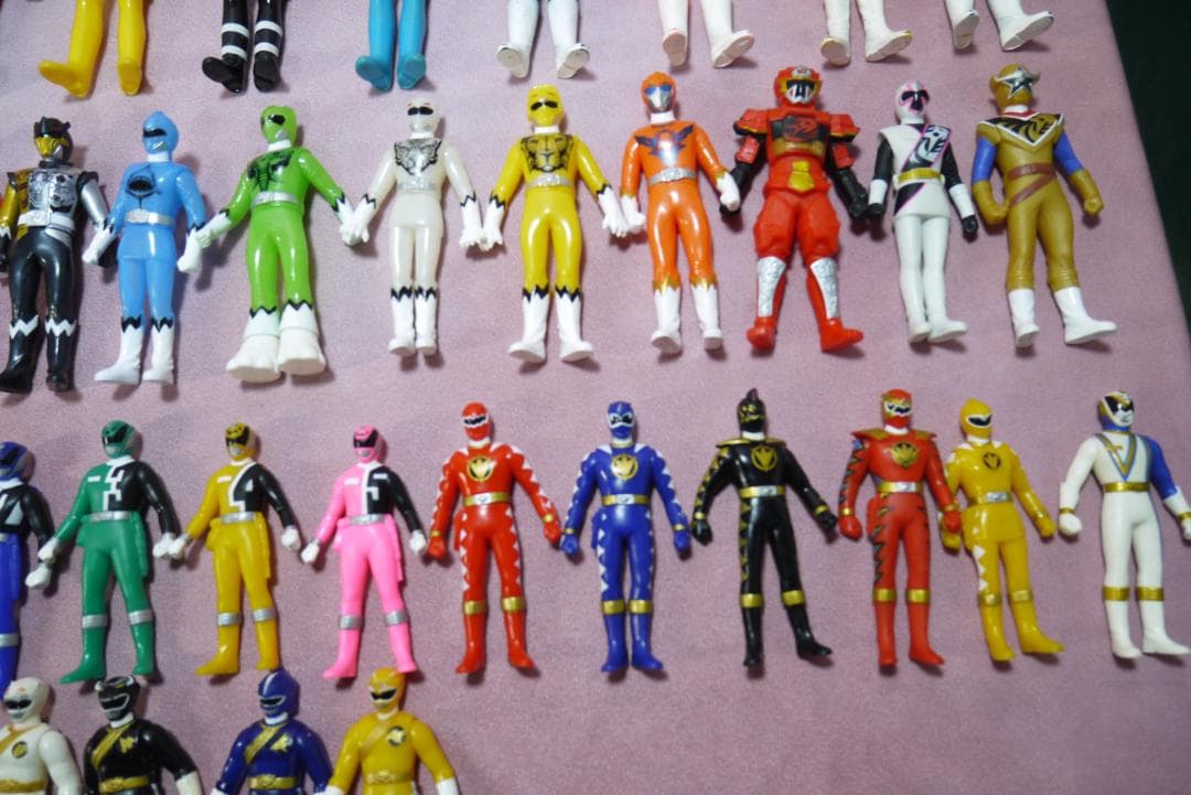 スーパー戦隊シリーズ　ミニソフビ　90体