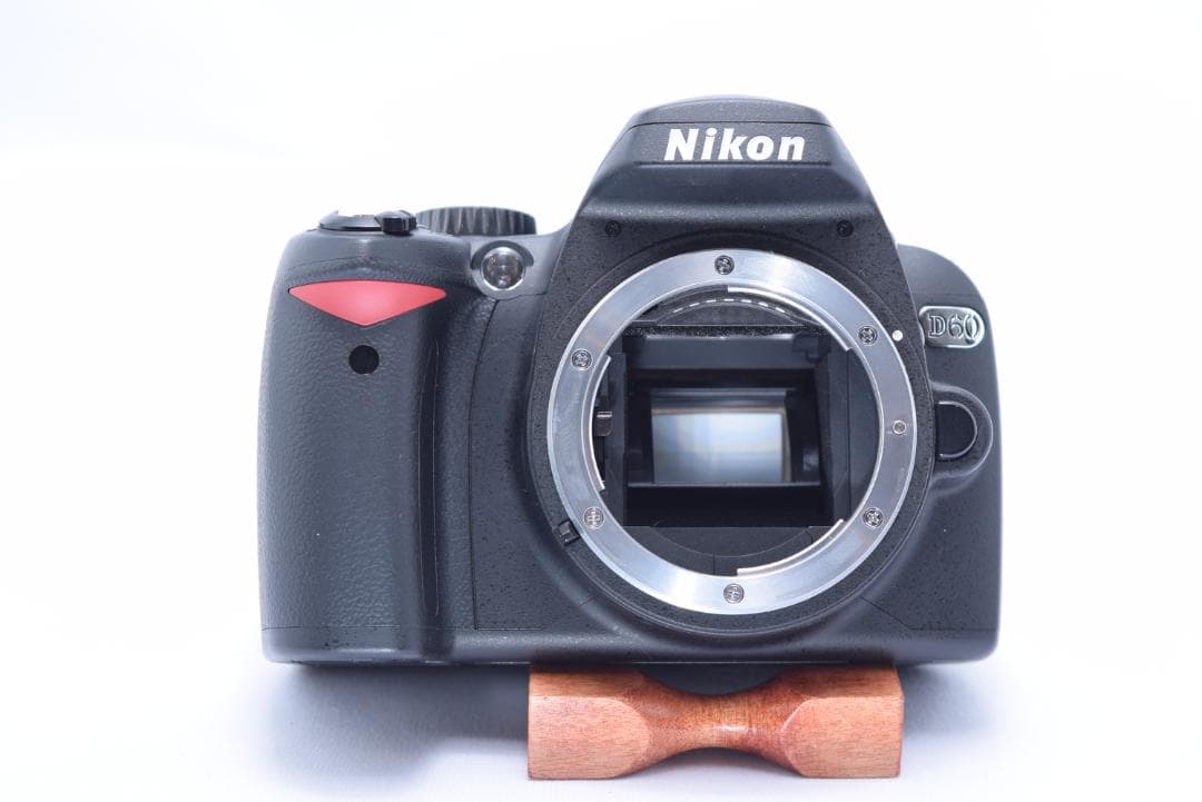 （その２）Nikon D60 シャッター数1100以下　手振れ補正レンズ付き