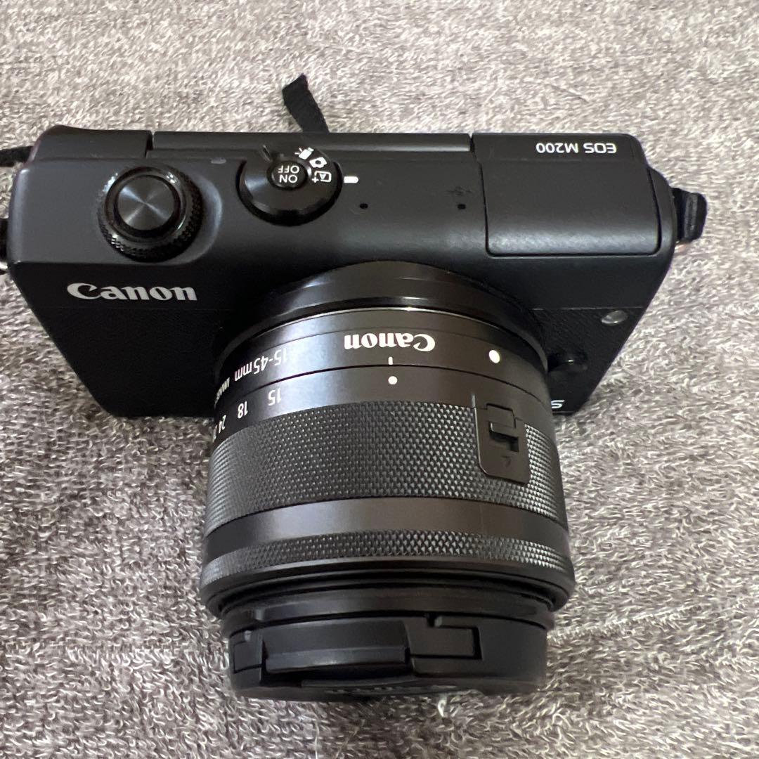 デジタルカメラ Canon EOS M200