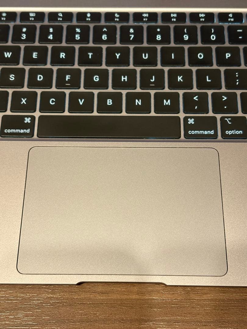 MacBook Air 13インチ シルバー　M1チップ/8GB/256GB