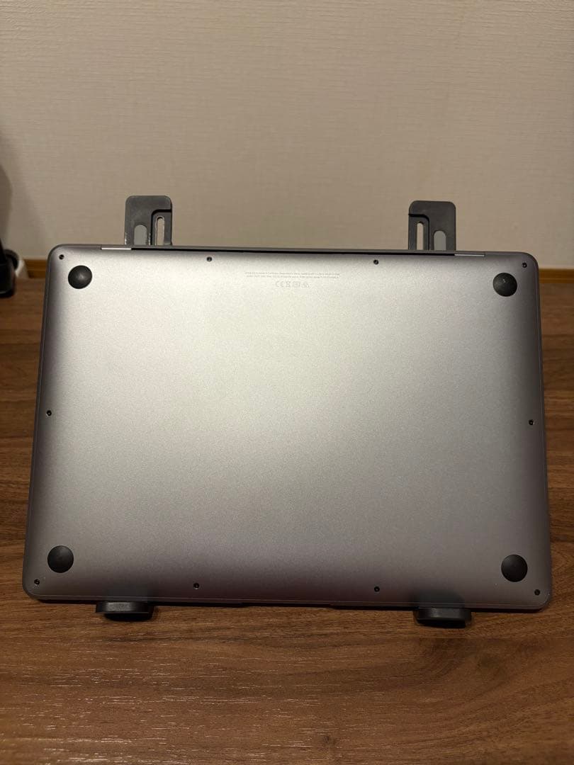 MacBook Air 13インチ シルバー　M1チップ/8GB/256GB