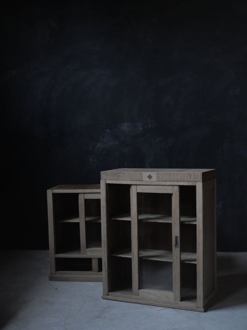 食器棚　収納棚　棚　キッチン　器　作家　古家具　古道具　アンティーク　昭和レトロ