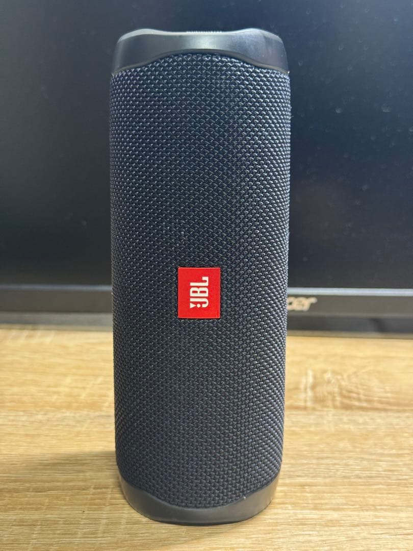 JBL FLIP5 ブラック　ワイヤレススピーカー　黒