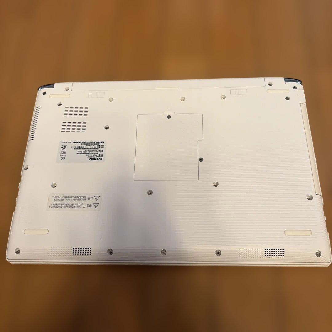 美品 東芝Dynabook EX/45AW Core i3-6100UWin11