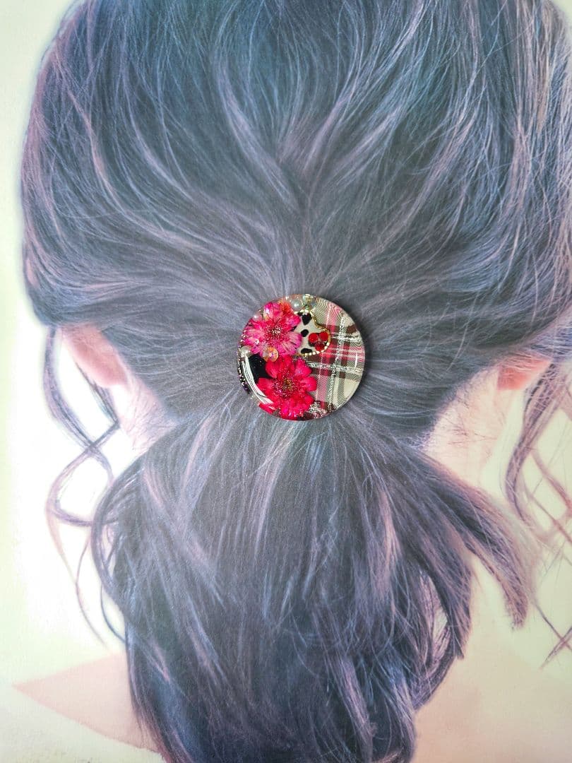 【sale品】レジン　猫　ドライフラワー　ヘアゴム　ブローチ　　No.444