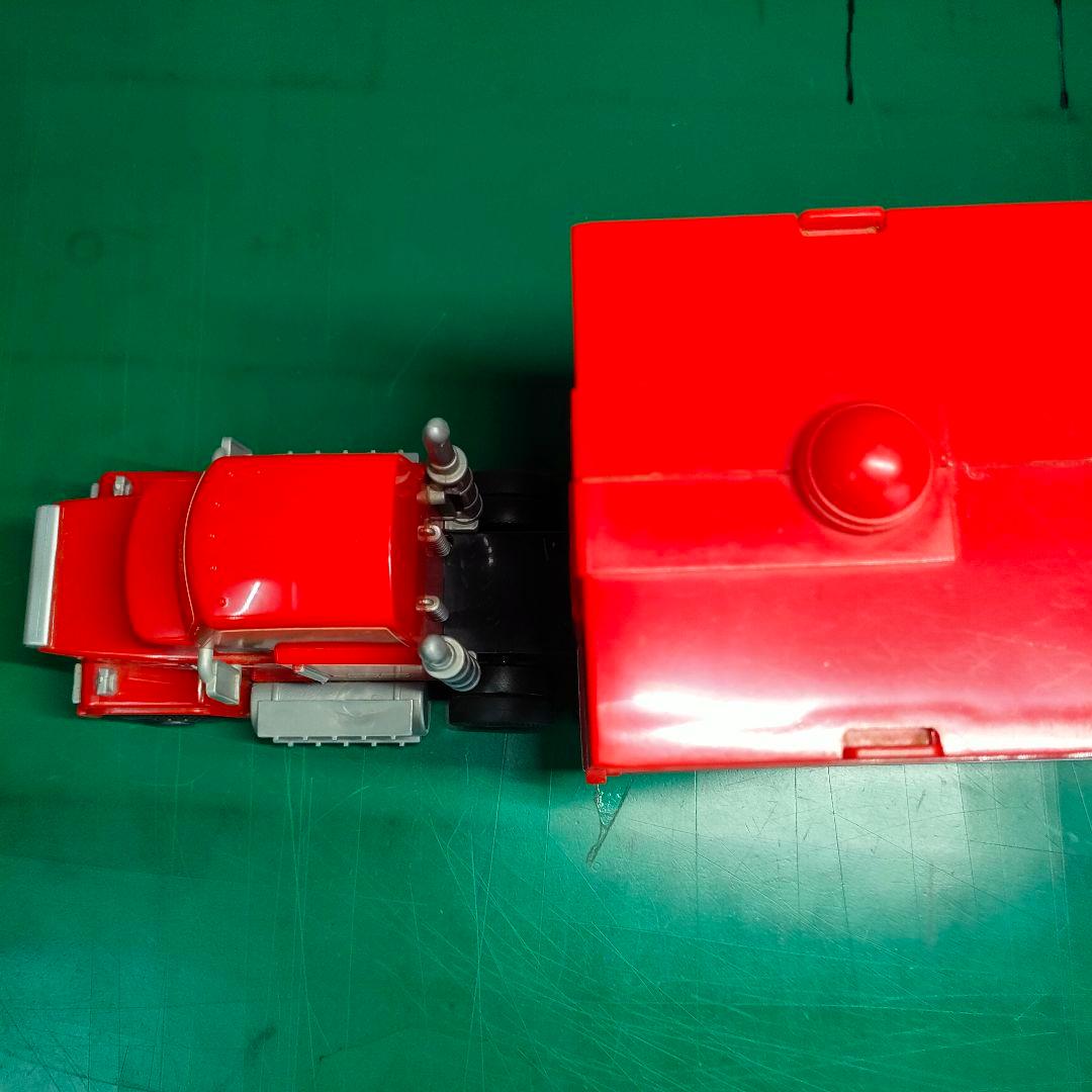 たくさんのせよう！大きなマック　トレーラー　カーズ　トミカ　タカラトミー　3