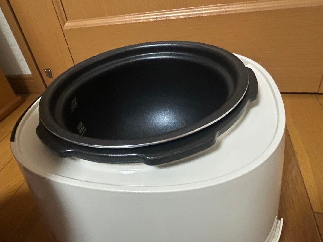 【美品】T-fal 電気圧力鍋 ベージュ　CY352AJP