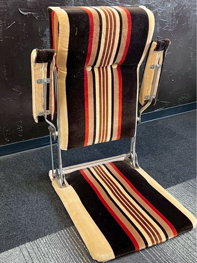 昭和レトロ 折りたたみ式 座椅子 肘掛け付き