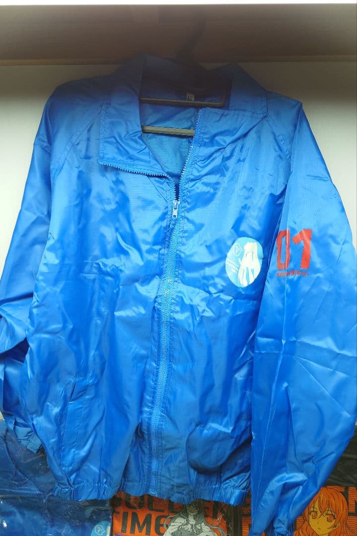 未開封10年前製造のキャラTシャツなどの出品 1着は開封済未着用おまけで付けます