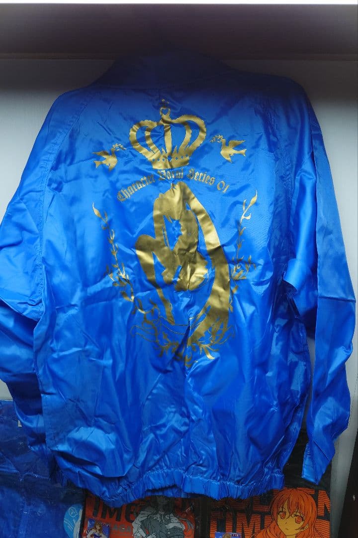 未開封10年前製造のキャラTシャツなどの出品 1着は開封済未着用おまけで付けます