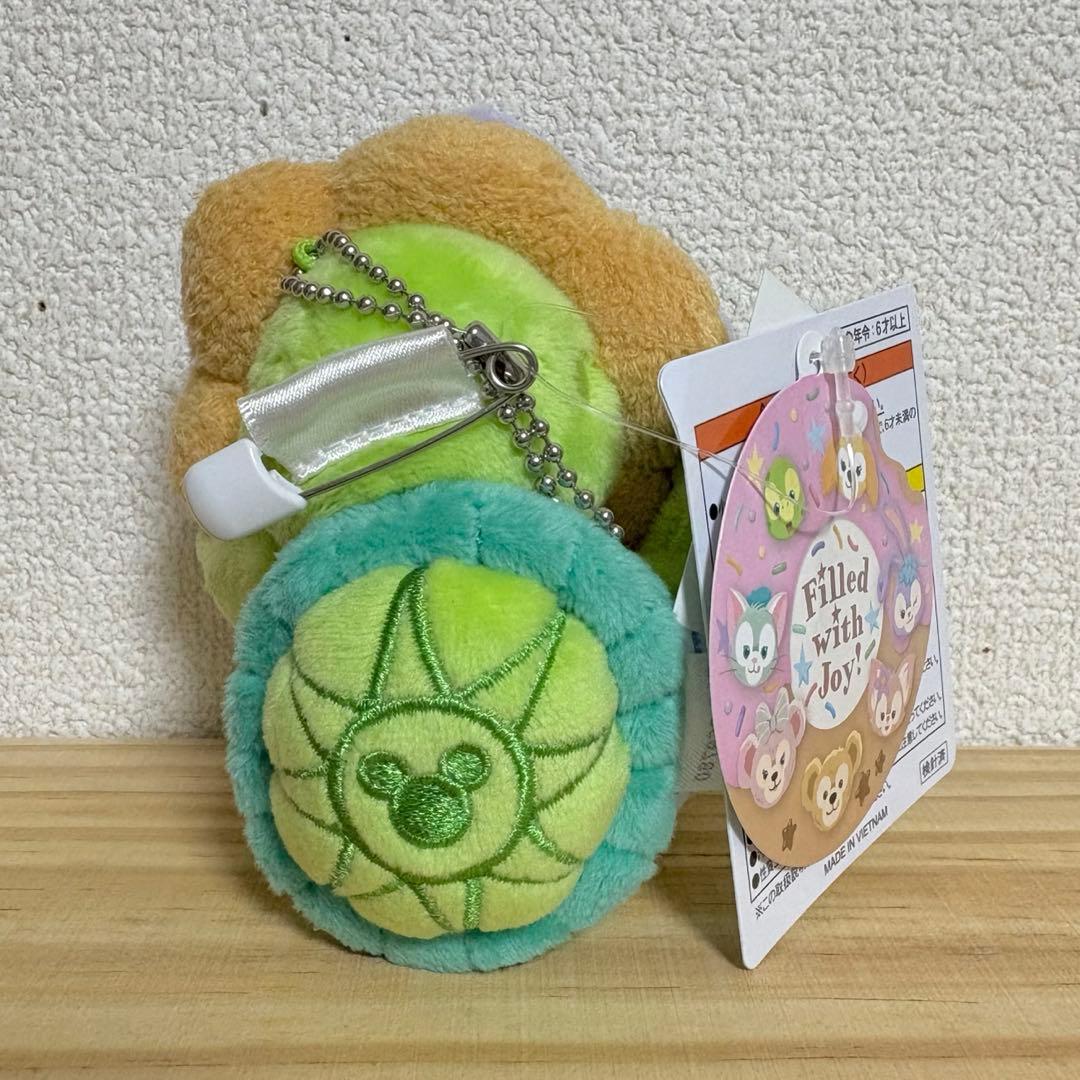ダッフィー ドーナツ　フィルドウィズジョイ　ぬいぐるみバッジ　ステラルー