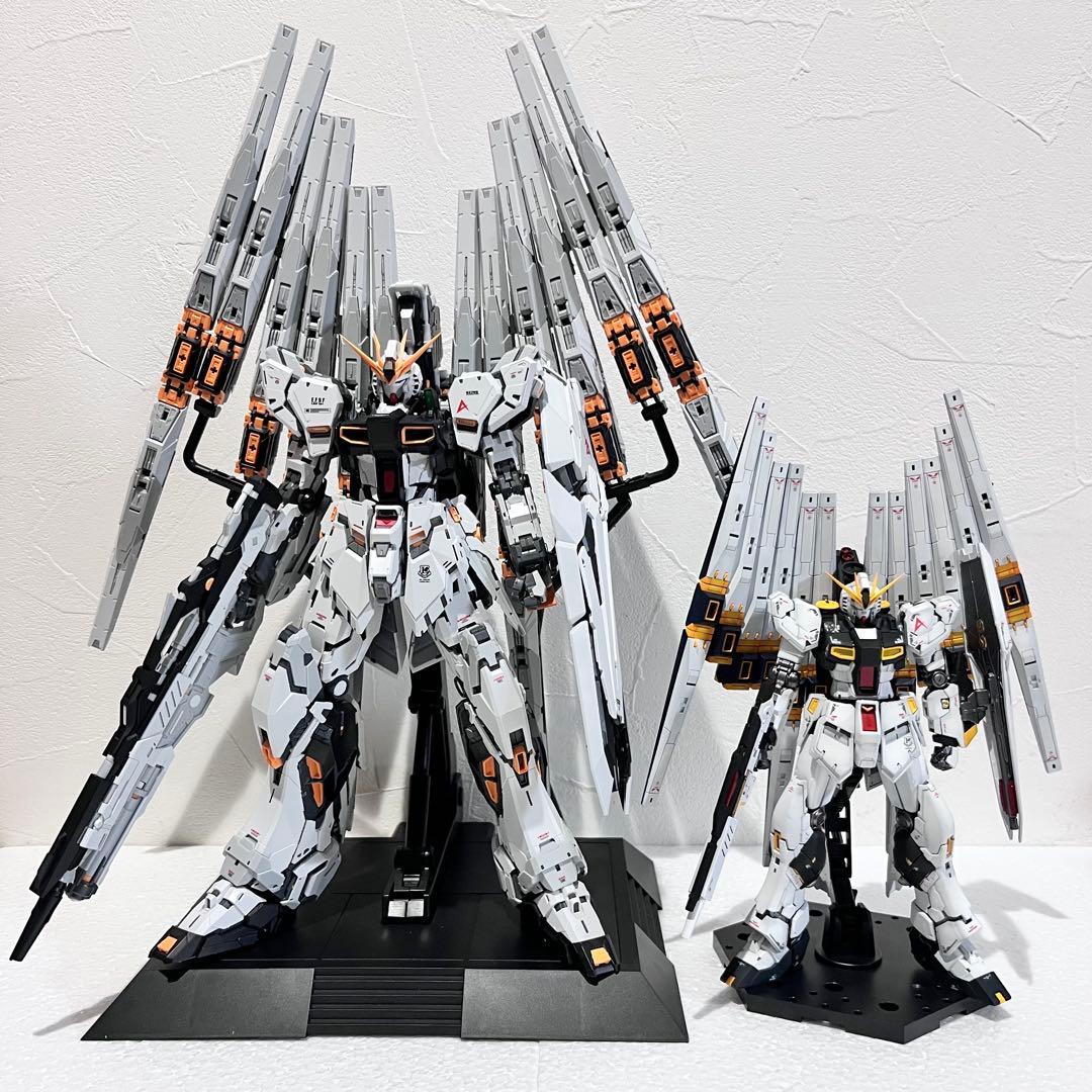 1/100 RX-93 νガンダム ダブルフィンファンネル 完成品 海外製