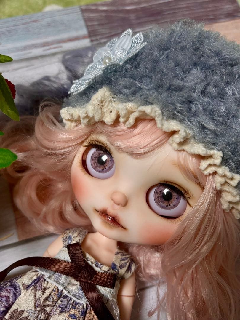 限定価格　カスタムアイシードール　ネオサイズ　白肌　ベージュピンク