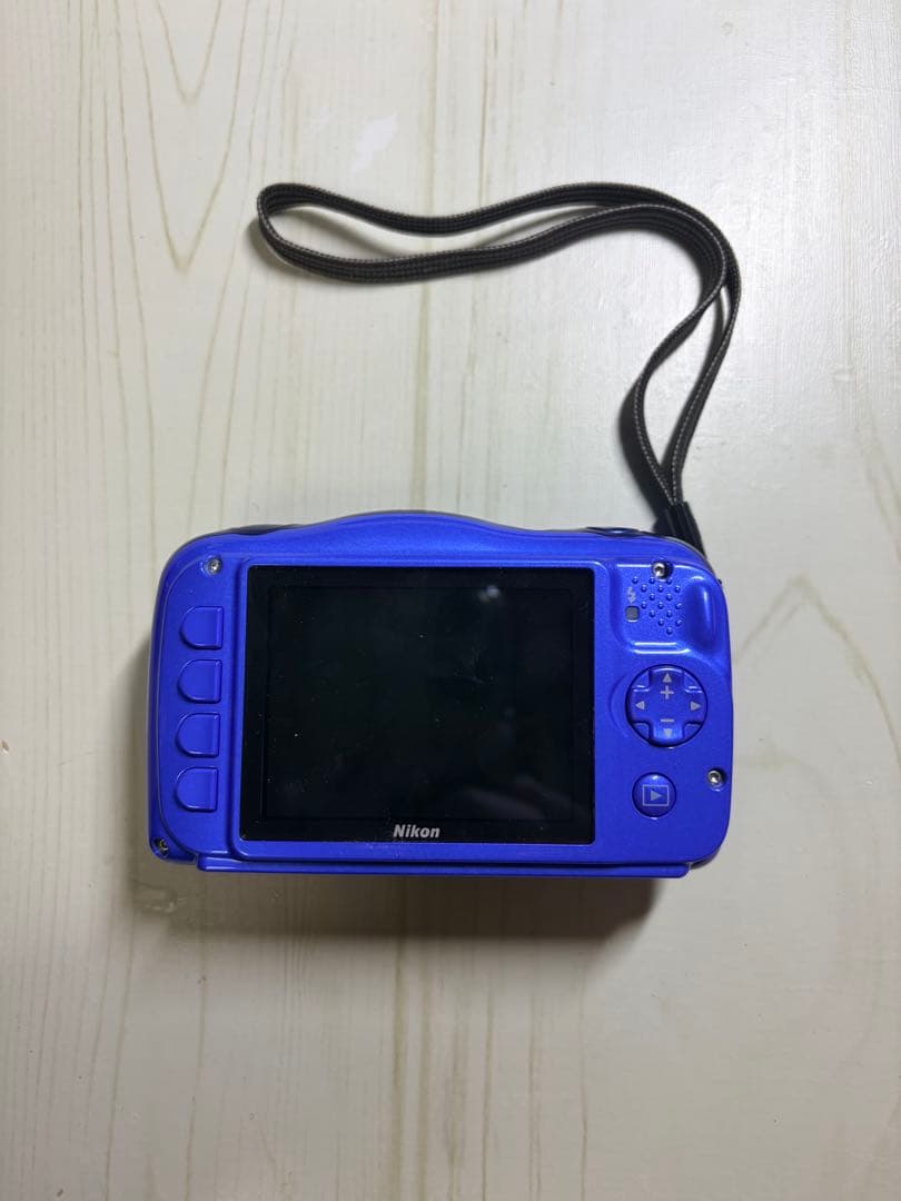 デジタルカメラ Nikon COOLPIX W100