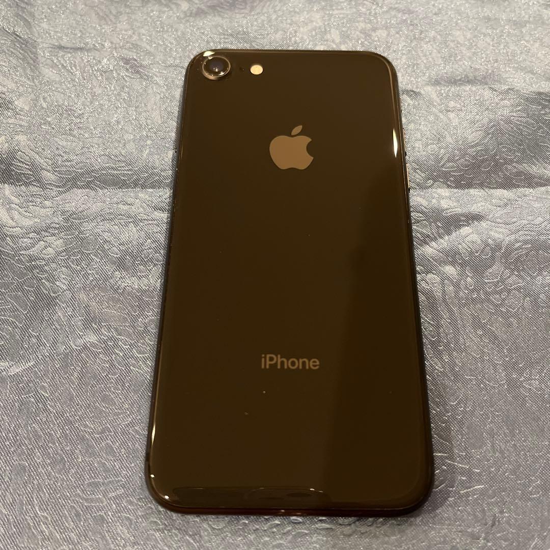 Apple iPhone 8 スペースグレイ　本体　64GB
