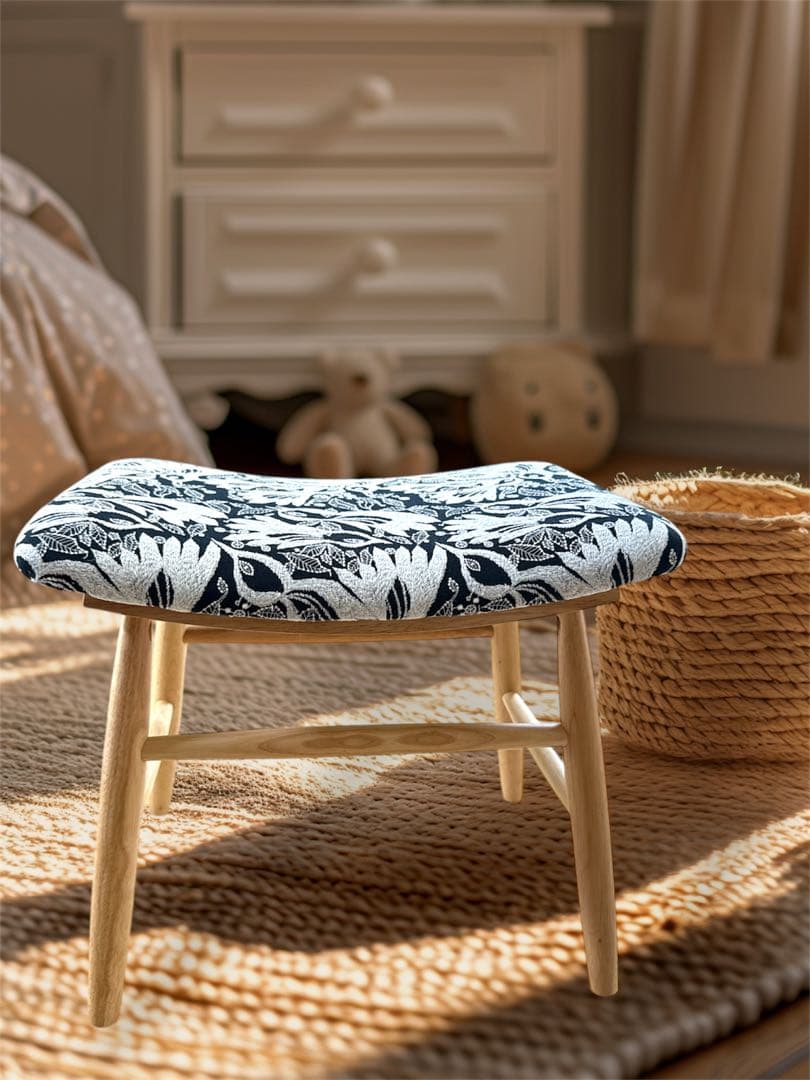 限定【北欧スタイル】ミナペルホネン生地使用スツール　イス　家具