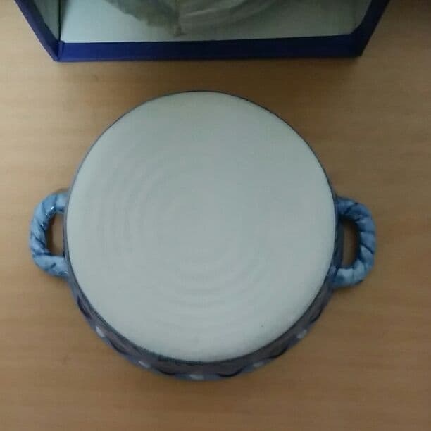 陶器の皿