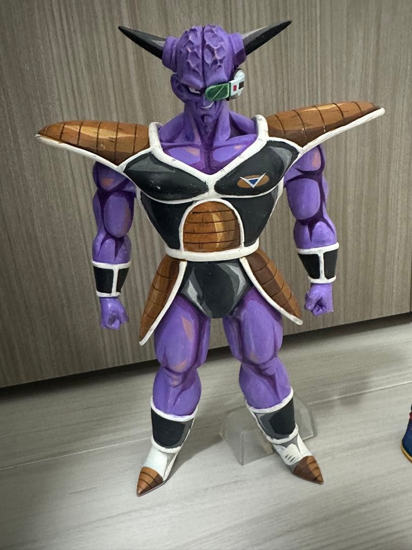 一番くじ　ドラゴンボールリペイント　フィギュア　ギニュー　孫悟空