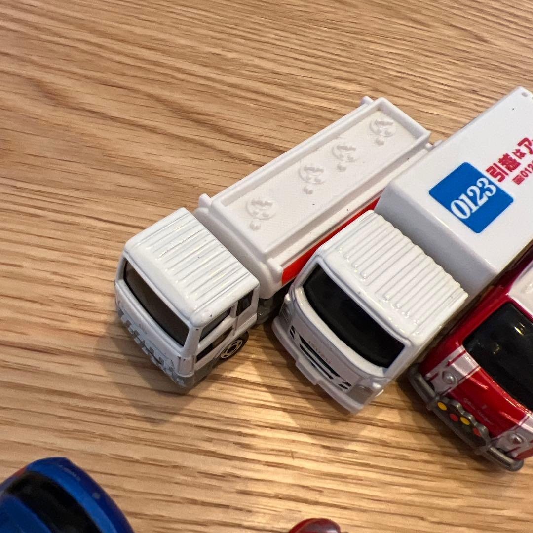 トミカ20台まとめ売り