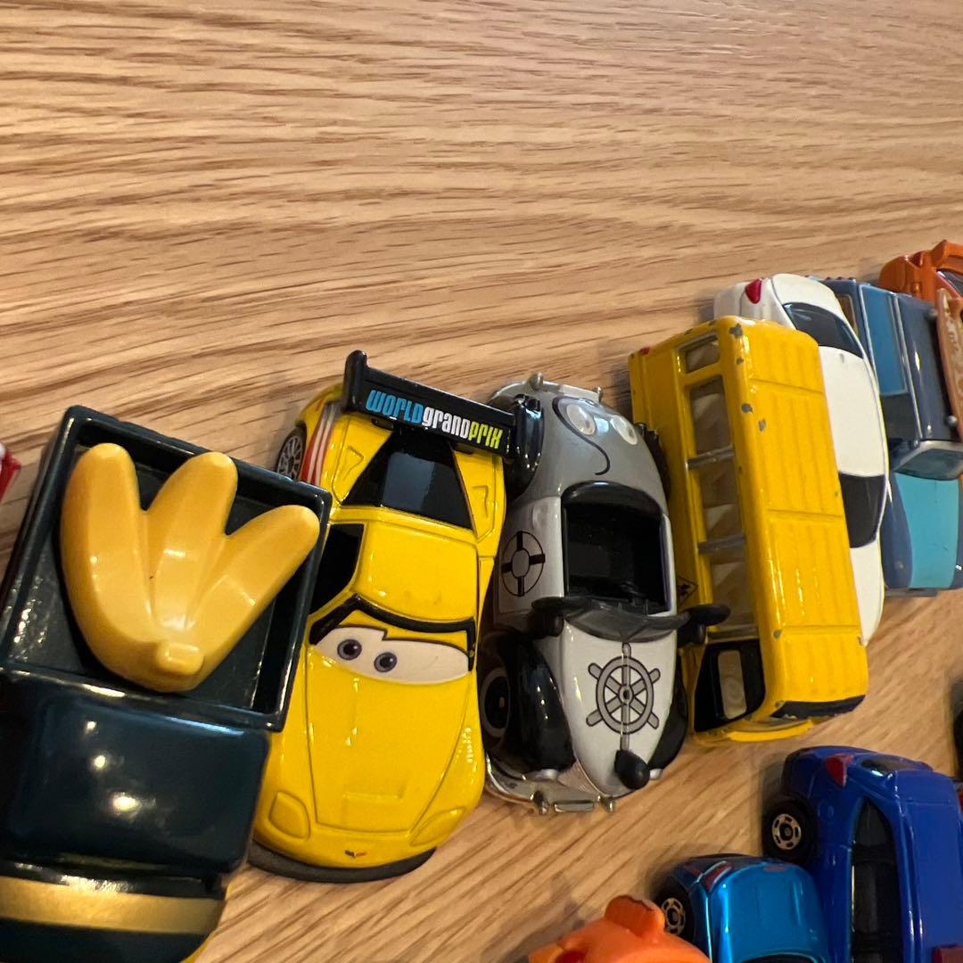 トミカ20台まとめ売り