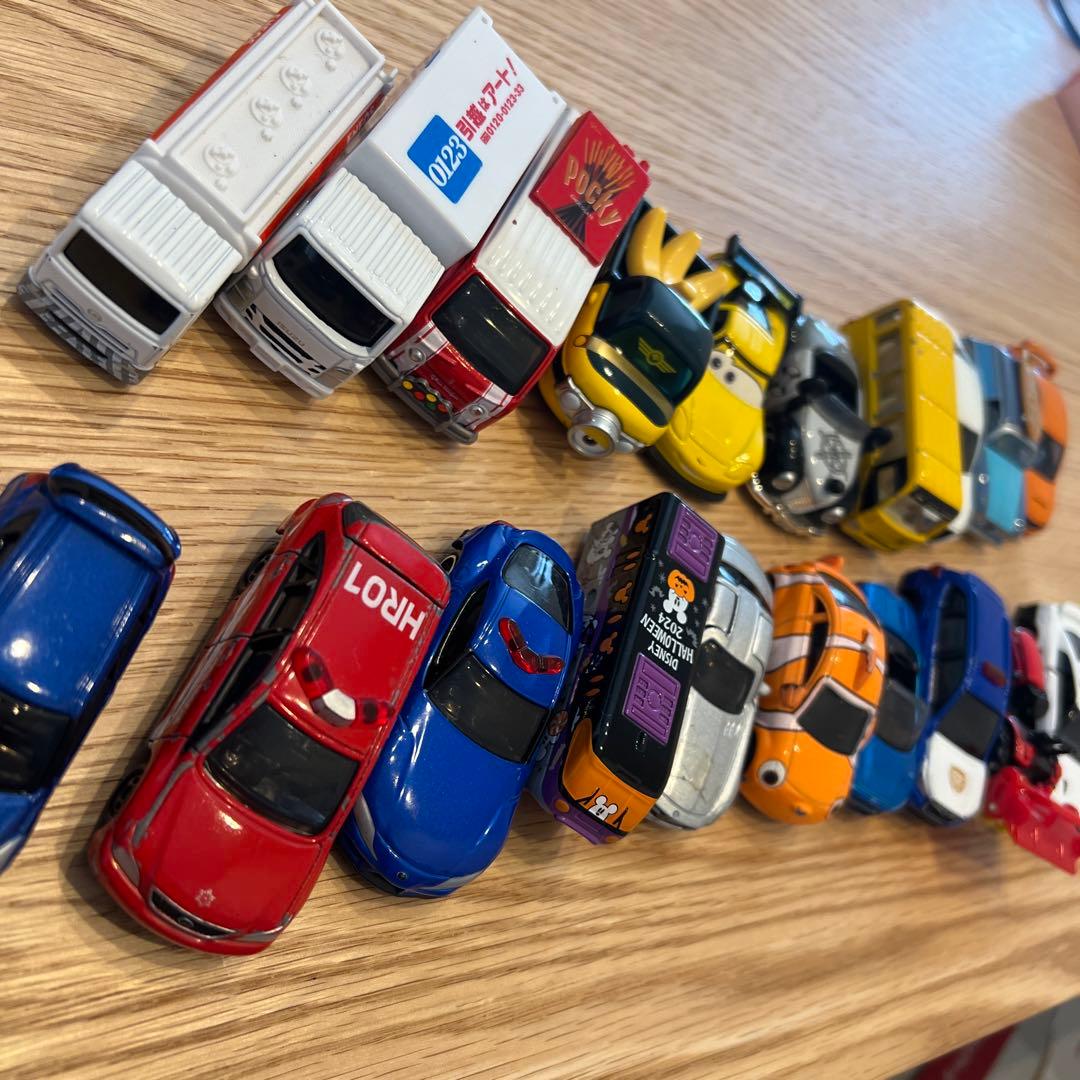 トミカ20台まとめ売り